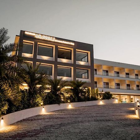Pride Resort & Convention Center Ranakpur Near Ranakpur Dam Sādri Exteriör bild